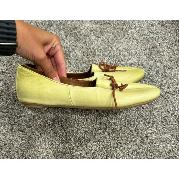 Miz Mooz Lime Green Leather Flats Lace Size 37 EUC - Picture 2 of 5